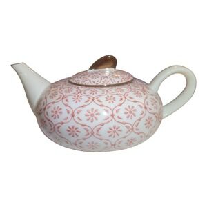 Italian Tea Pot‎ White With Red Floral Pattern